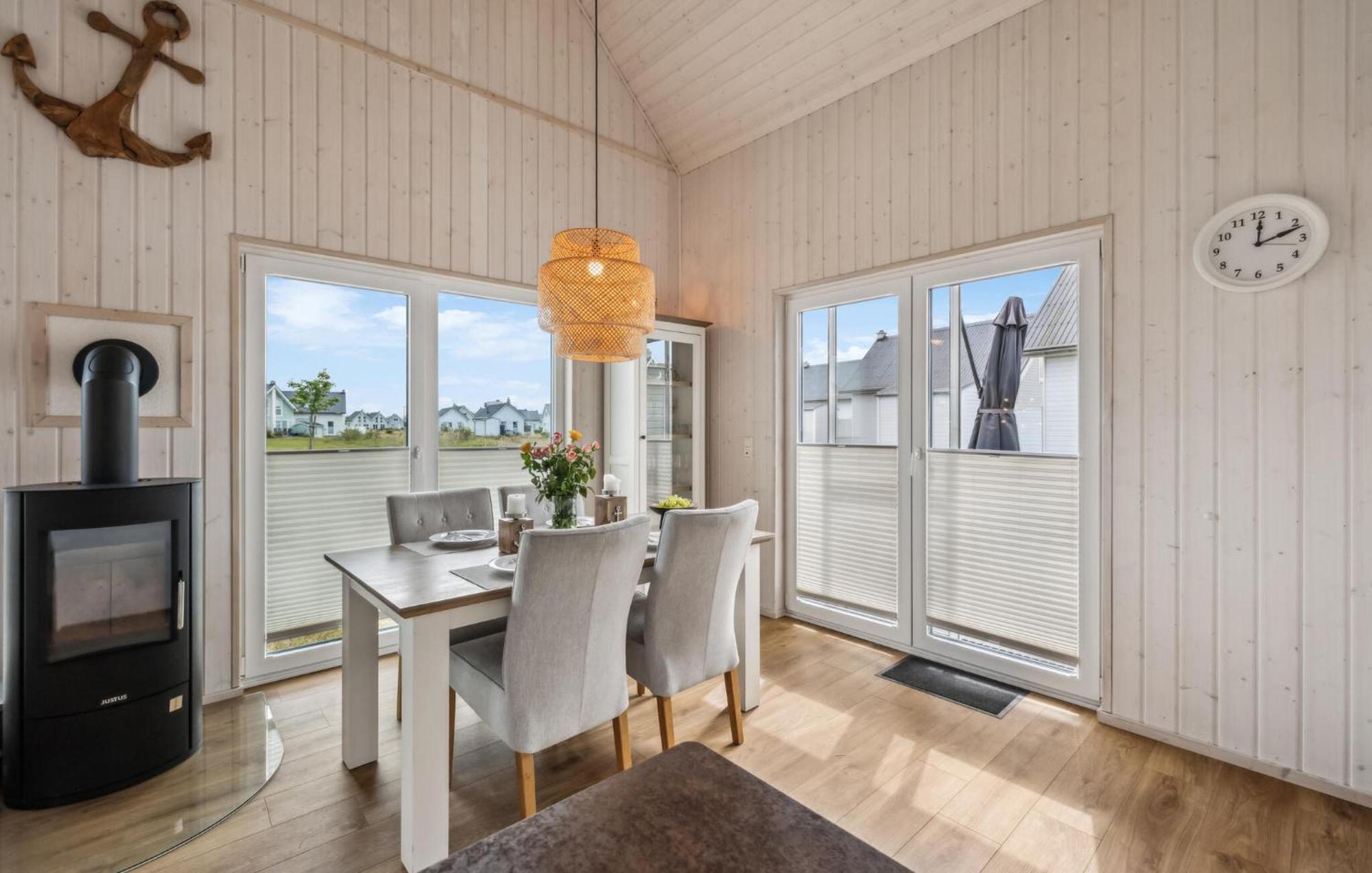 Awesome Home In Ostseeresort Olpenitz With Sauna エクステリア 写真
